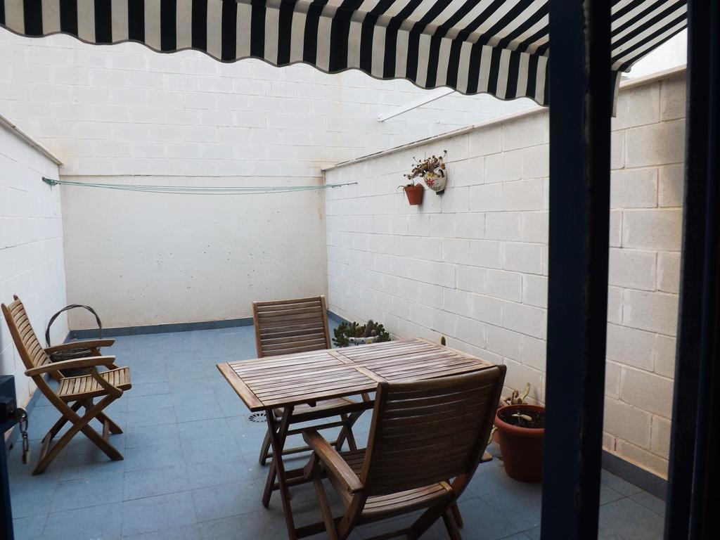 Duplex En Garrucha Con Parking Apartment Bilik gambar