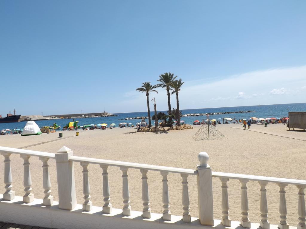 Duplex En Garrucha Con Parking Apartment Luaran gambar